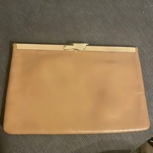 Vintage  ETRA Camel Leather Envelope Clutch